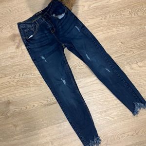 Super Highwaisted Skinnies